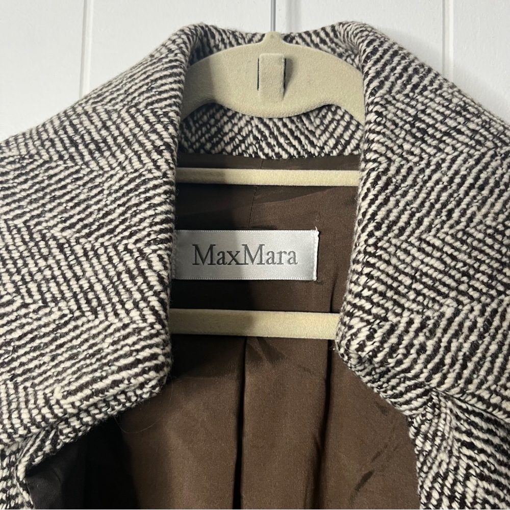 MaxMara Wool Cashmere Herringbone Tweed Trench Dress Coat Leather Belt Size 12 - Picture 8 of 14